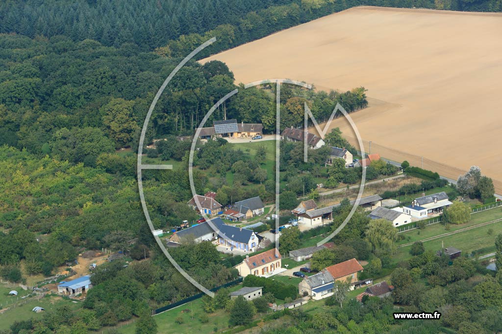 Photo arienne de Breteuil (Le Cornet Moulin)