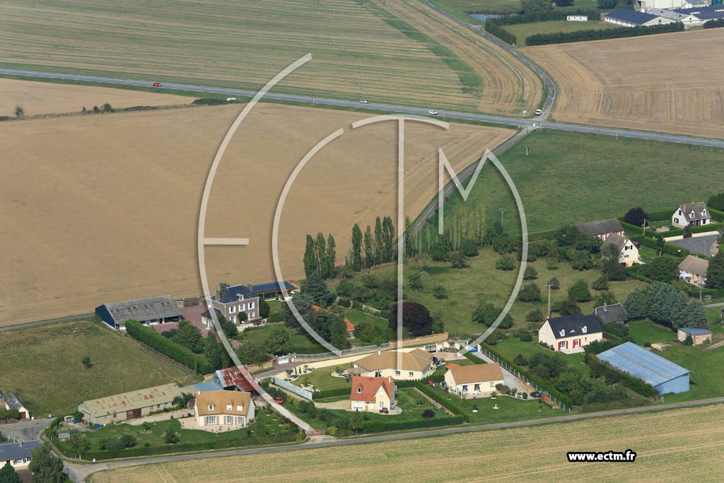 Photo arienne de Claville (Beaulieu)