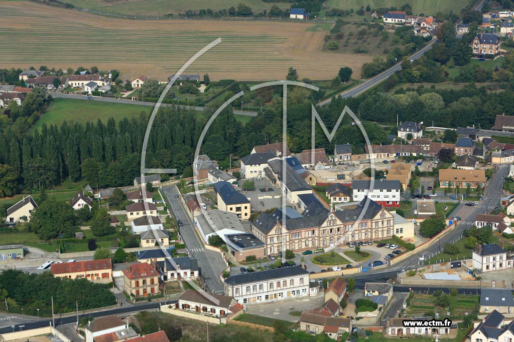Photo arienne de Damville