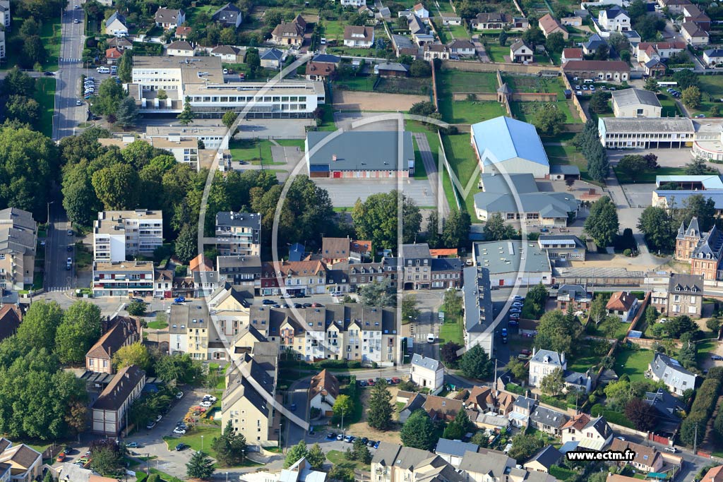 Photo arienne de vreux (Quartier Hyppodrome)