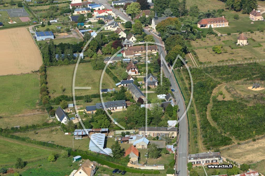 Photo arienne de Faverolles-la-Campagne