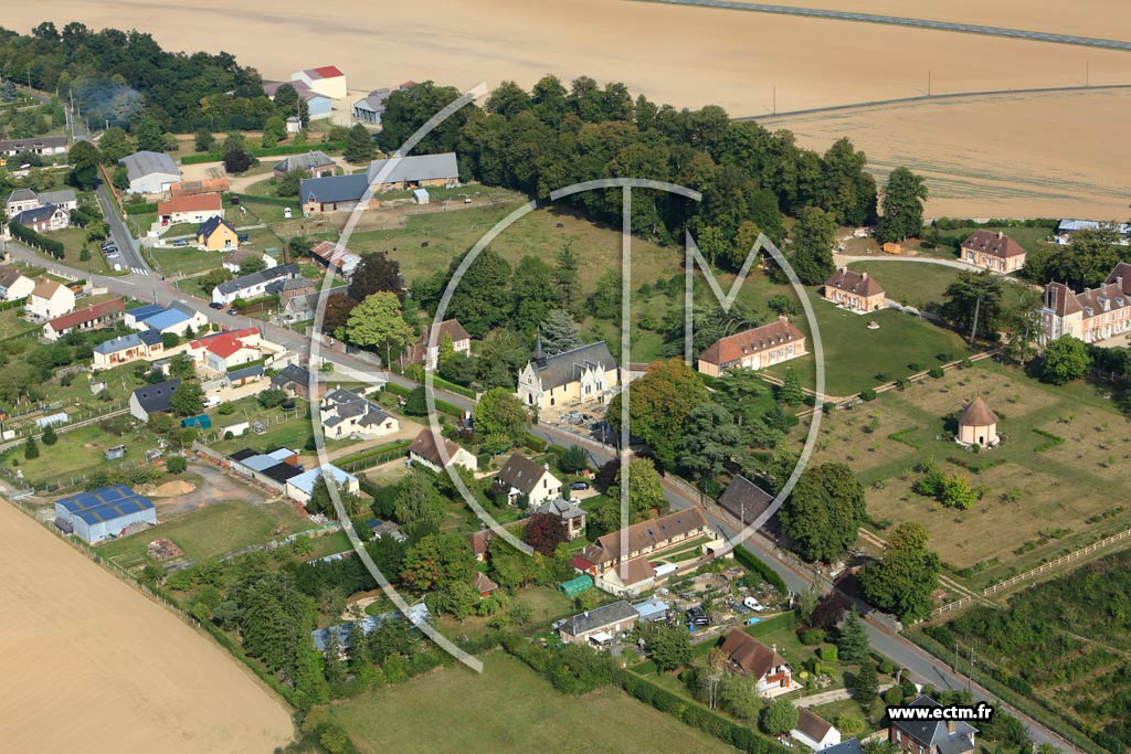 Photo arienne de Faverolles-la-Campagne