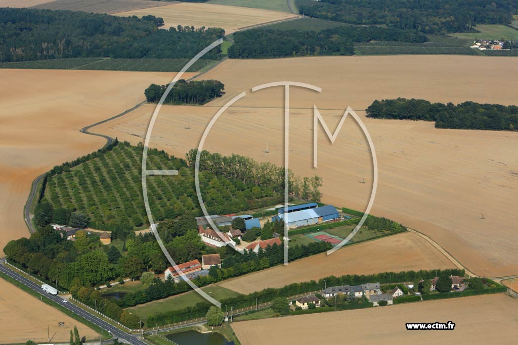 Photo arienne de Faverolles-la-Campagne (Fourneaux)