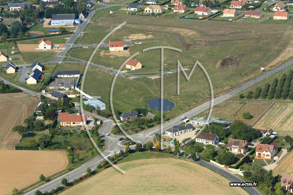 Photo arienne de Ferrires-Haut-Clocher