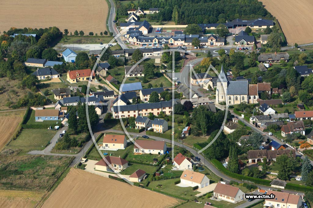 Photo arienne de Ferrires-Haut-Clocher