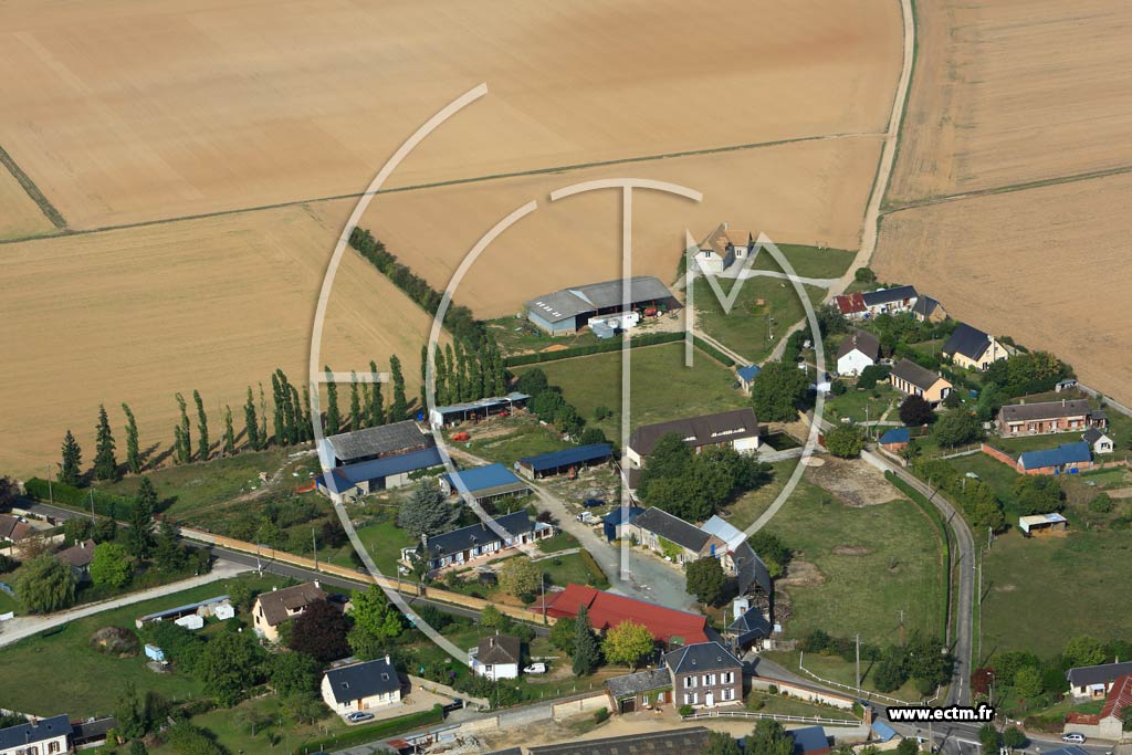 Photo arienne de Glisolles (La Bretonnire)