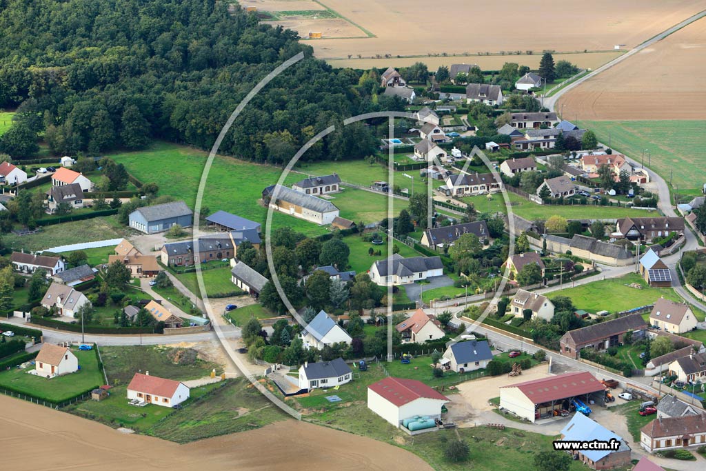 Photo arienne de Grossuvre (Cissey)