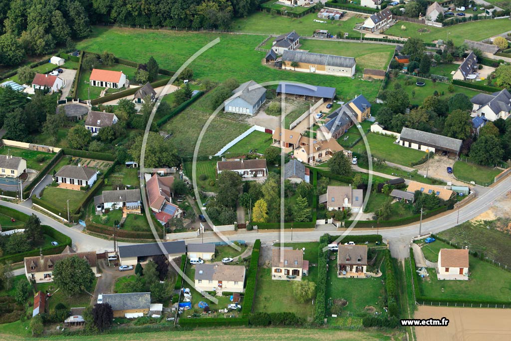 Photo arienne de Grossuvre (Cissey)