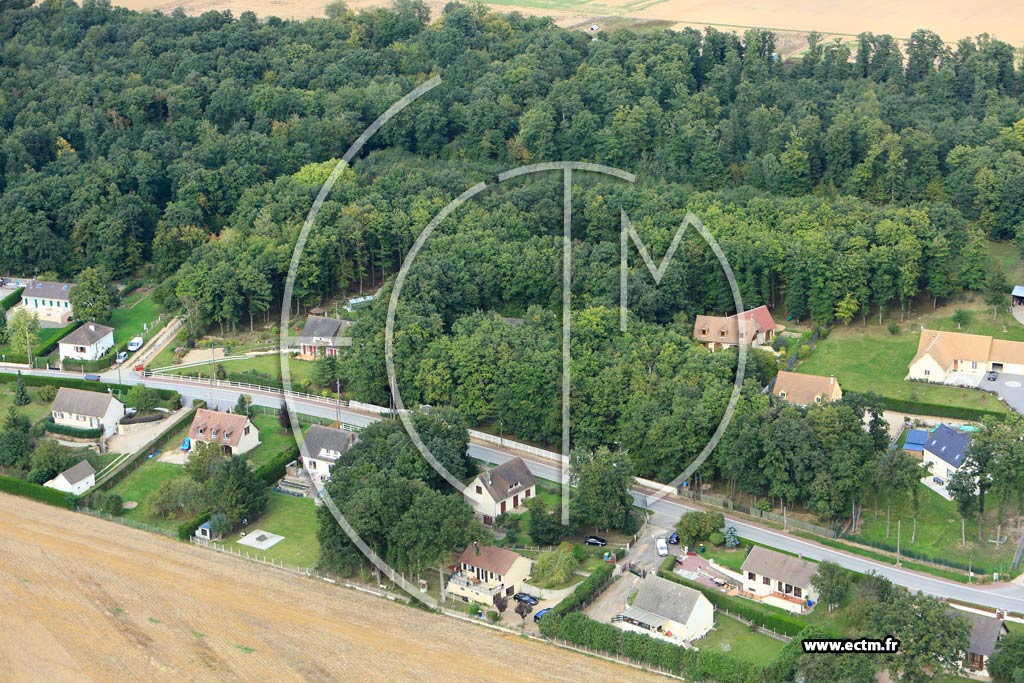 Photo arienne de Grossuvre (Cissey)