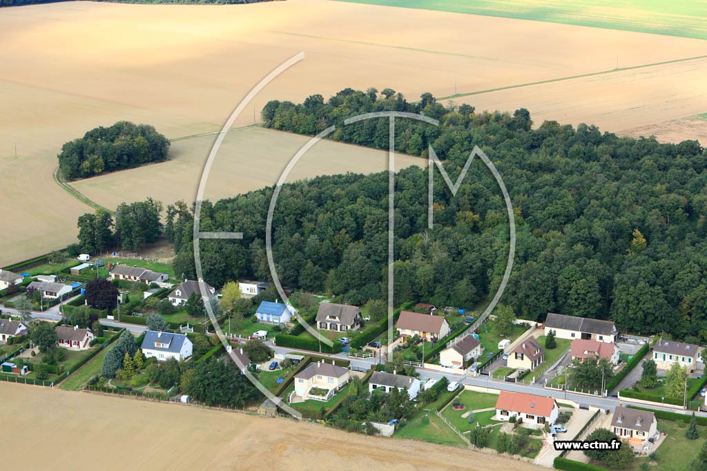 Photo arienne de Grossuvre (Cissey)