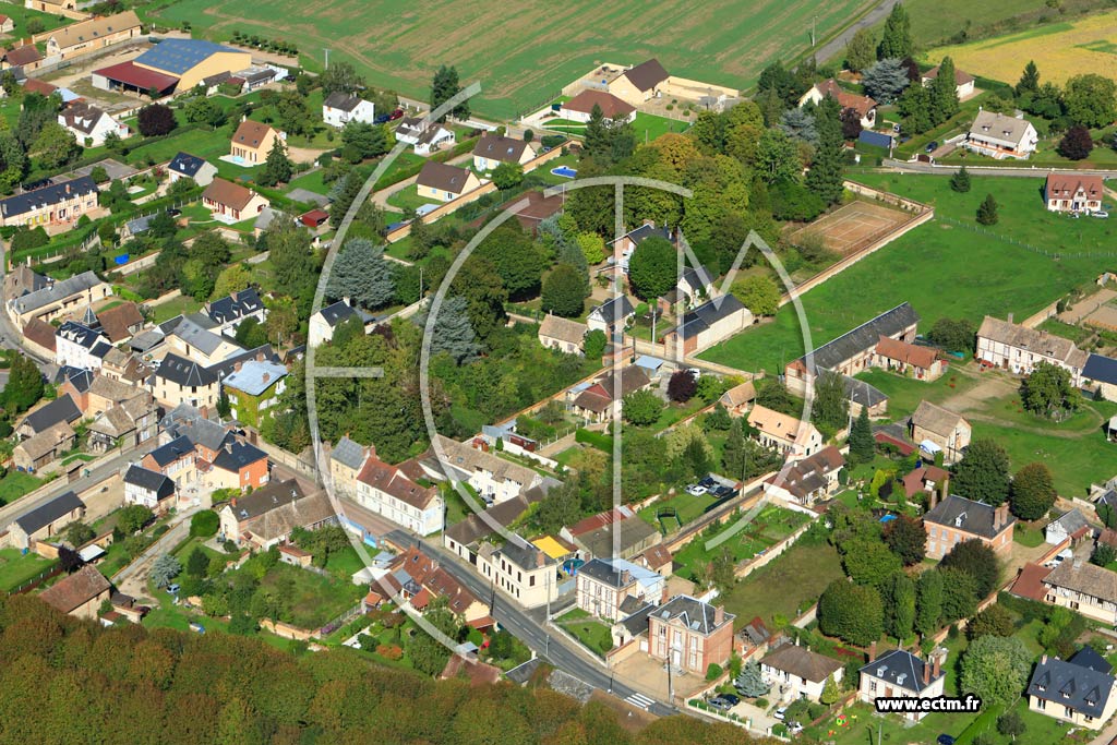 Photo arienne de La Croix-Saint-Leufroy