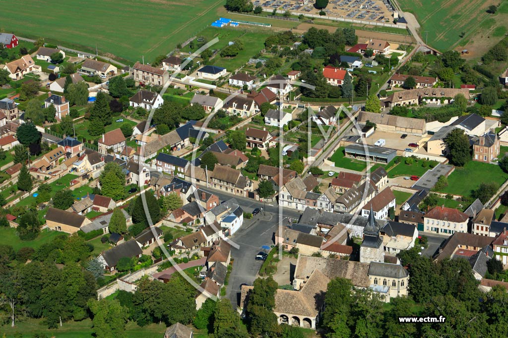 Photo arienne de La Croix-Saint-Leufroy