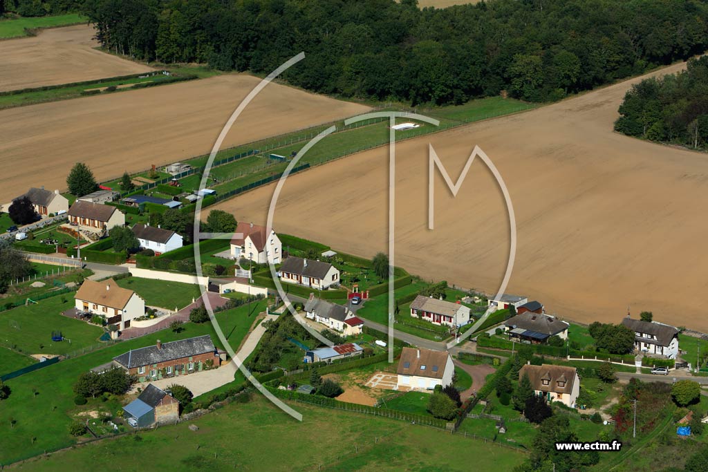 Photo arienne de Le Boulay-Morin (Le Mesnil Doucerain)