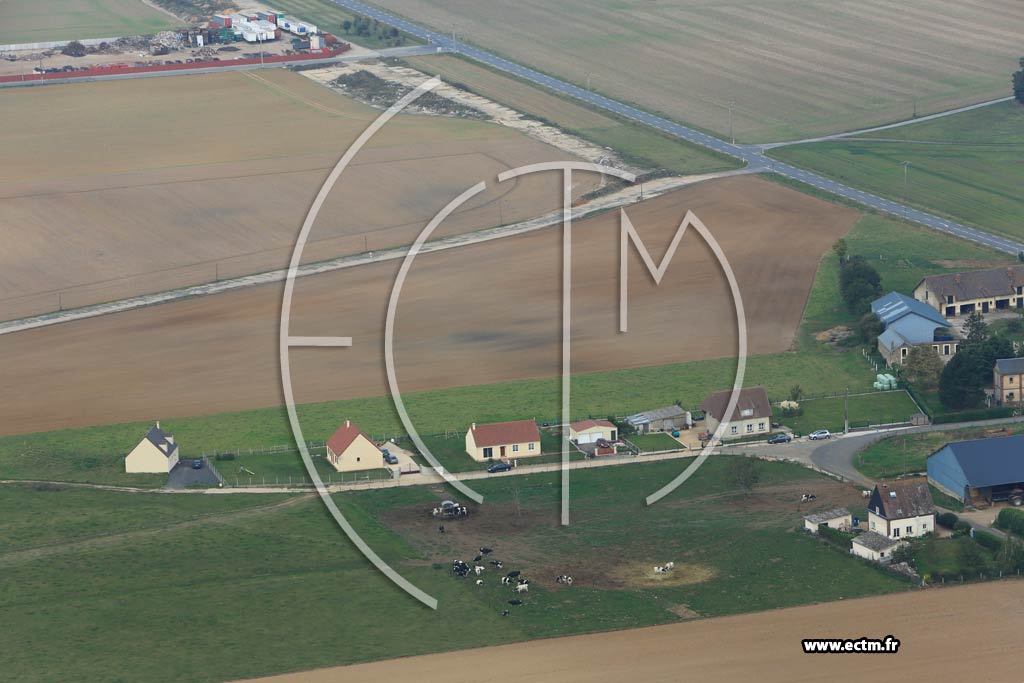 Photo arienne de Le Val Dor - Le Mesnil-Hardray (Les Mousseaux)