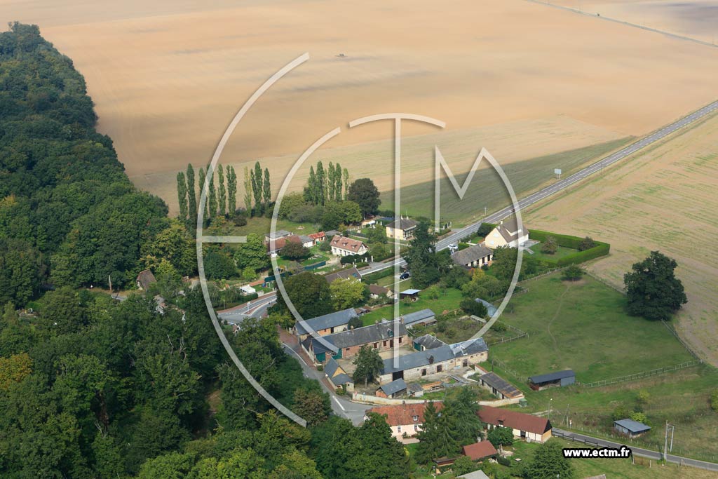 Photo arienne de Les Ventes (La Trigale)