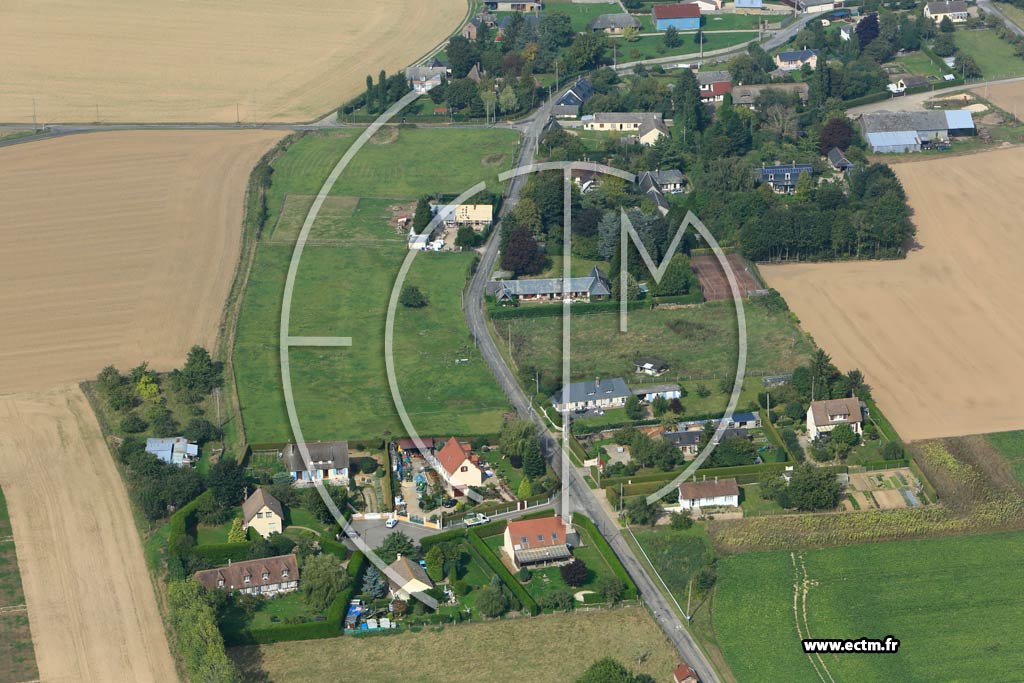 Photo arienne de Quittebeuf (Le Bout d'Ambreville)