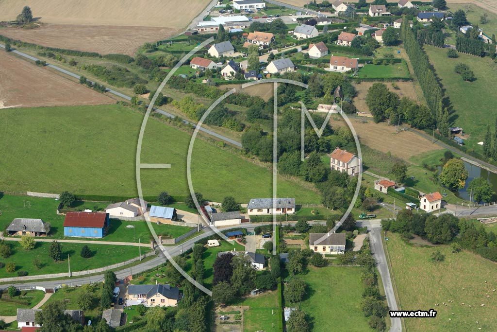 Photo arienne de Quittebeuf (Le Bout d'Ambreville)