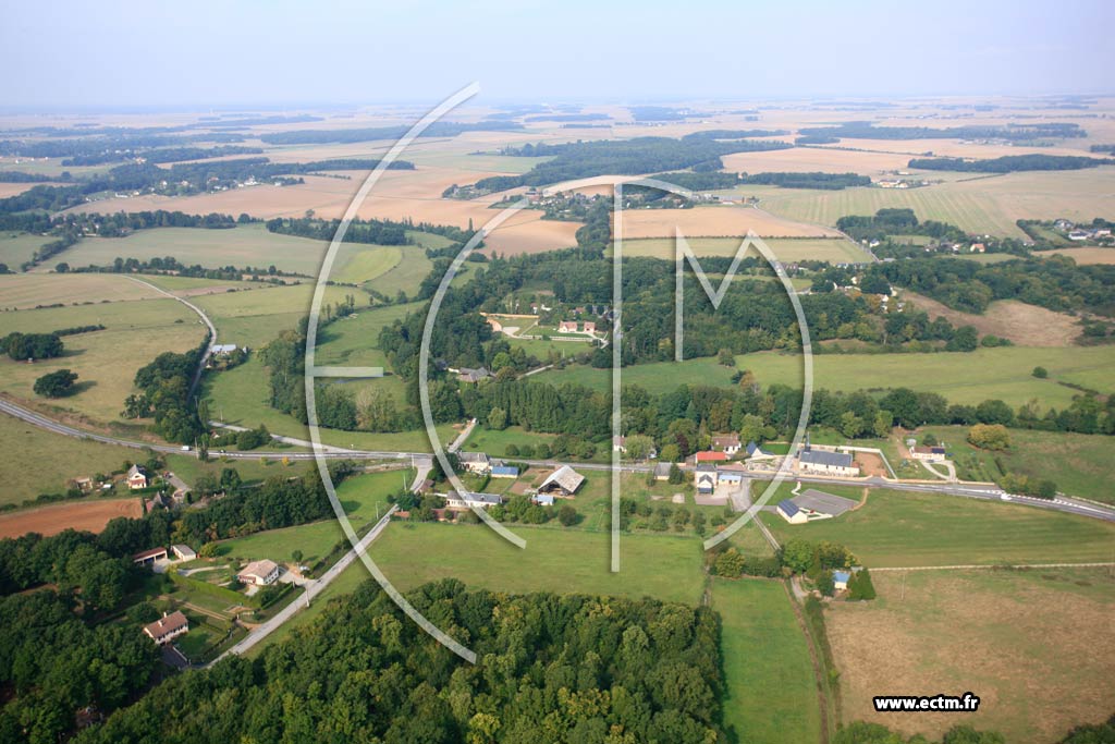 Photo arienne de Roman (Roman Village)