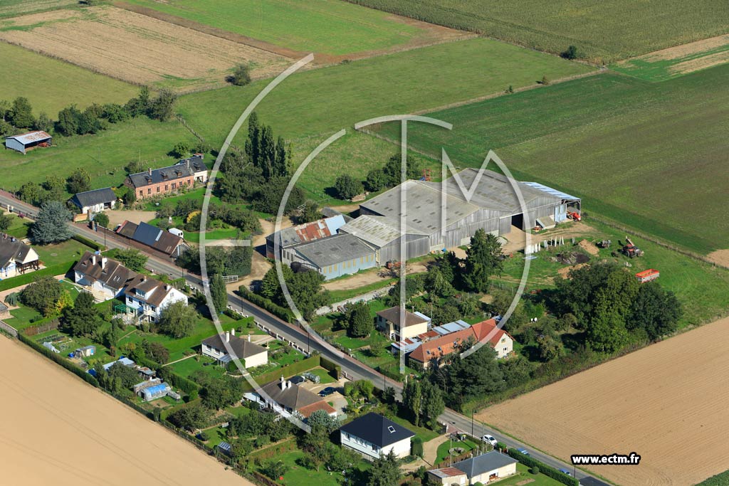 Photo arienne de Sacquenville (Le Mesnil)