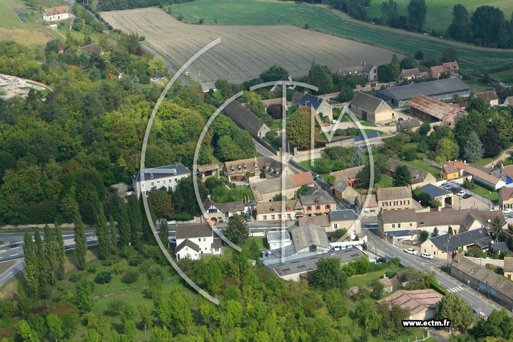 Photo arienne de Saint-Aquilin-de-Pacy