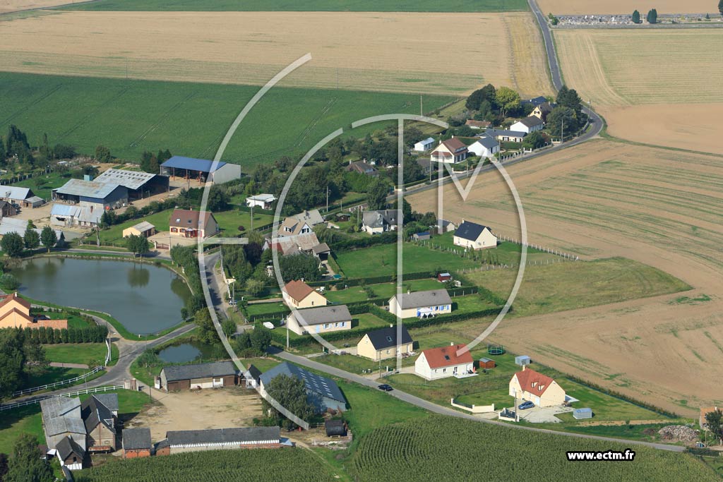 Photo arienne de Sainte-Colombe-la-Commanderie (La Commanderie)