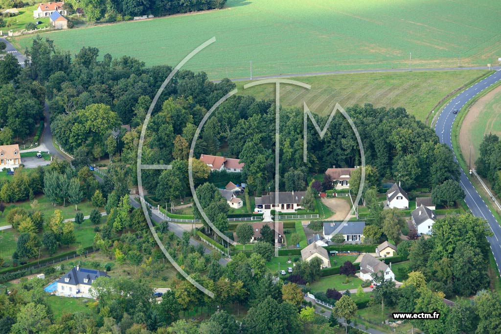 Photo arienne de Sylvains-les-Moulins (La Chnaie)
