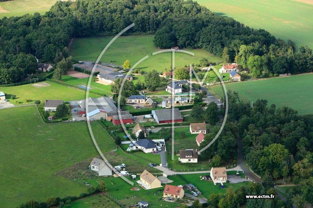 Photo arienne de Sylvains-les-Moulins (La Chnaie)