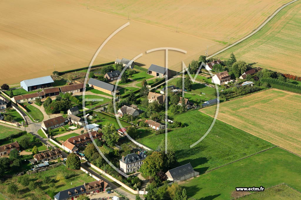 Photo arienne de Sylvains-les-Moulins (Le Grier Arnault)