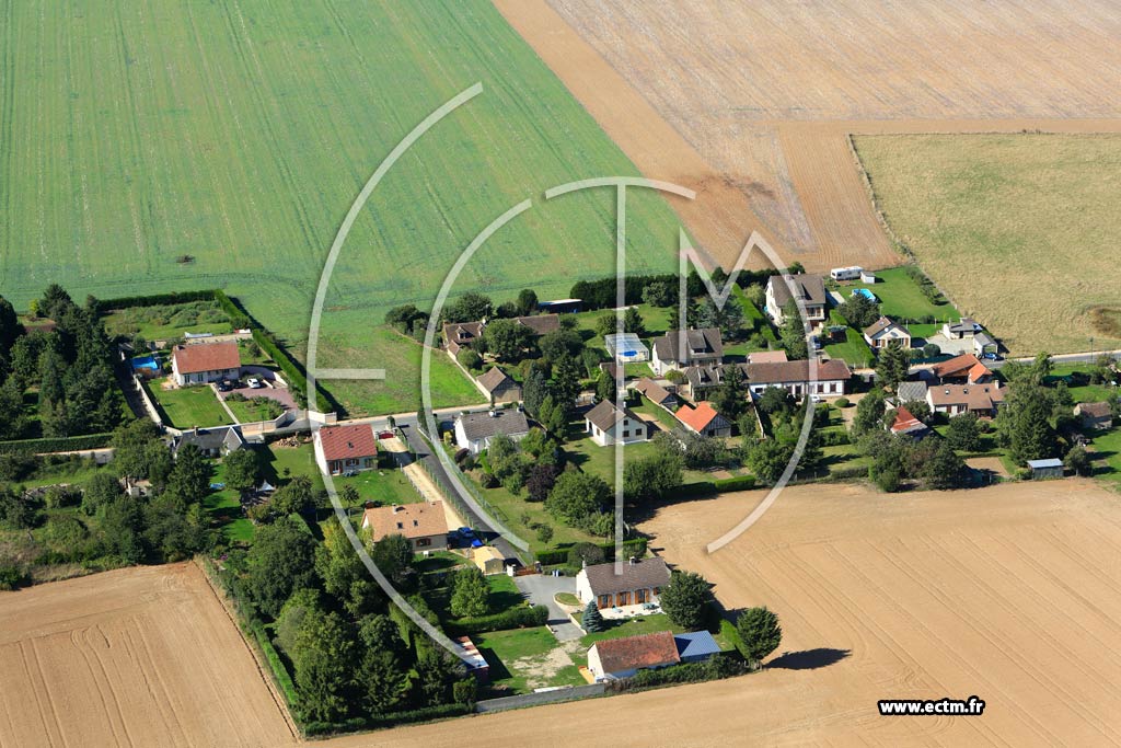 Photo arienne de Buis-sur-Damville (Bires)