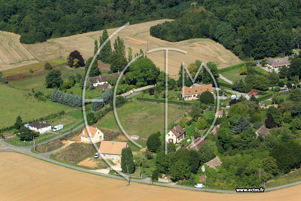 Photo arienne de Courdemanche (La Valle)