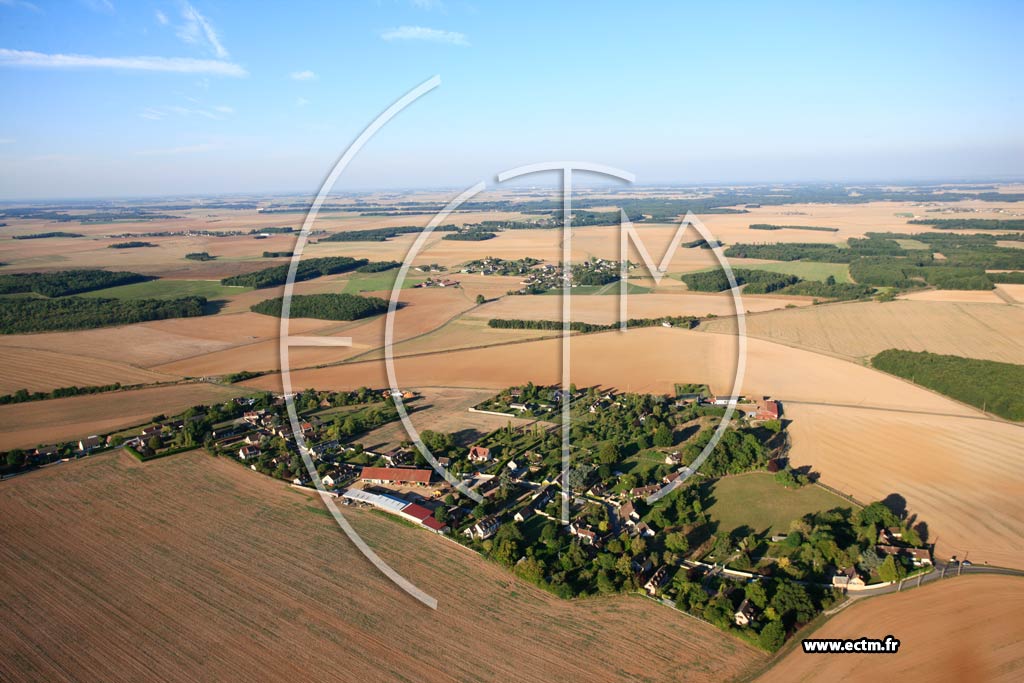 Photo arienne de Dampierre sur Avre (Godeneval)