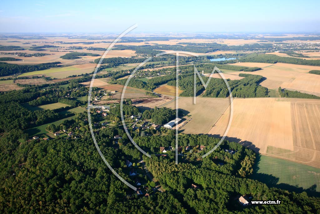 Photo arienne de Dampierre sur Avre (Le Plessis de Dampierre)