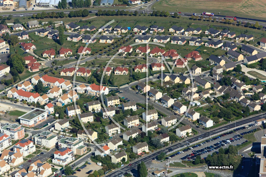 Photo arienne de Dreux (Quartier Livre d'or)