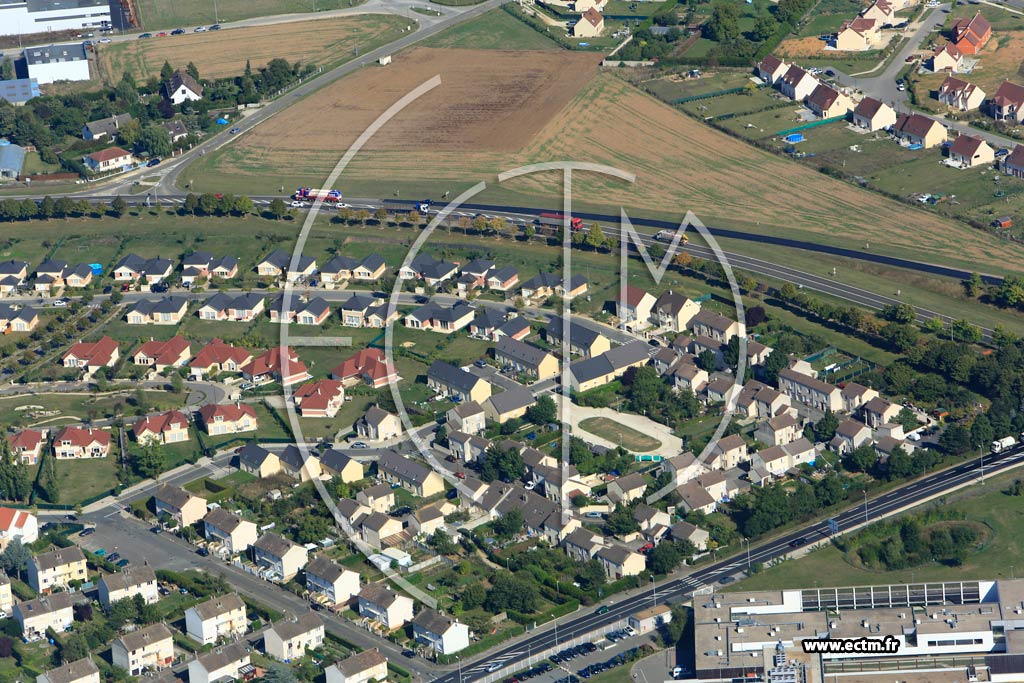 Photo arienne de Dreux (Quartier Livre d'or)