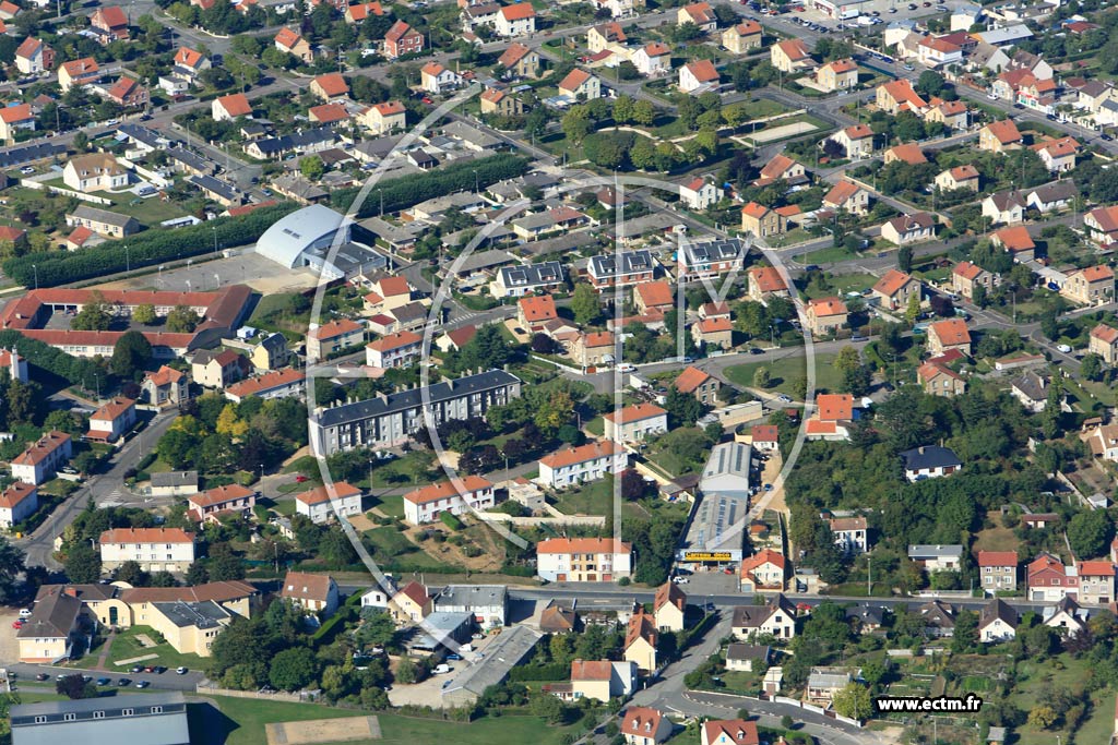 Photo arienne de Dreux (Quartier Sainte Eve)
