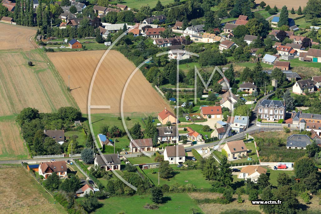 Photo arienne de Illiers l'vque (Le Brmien)