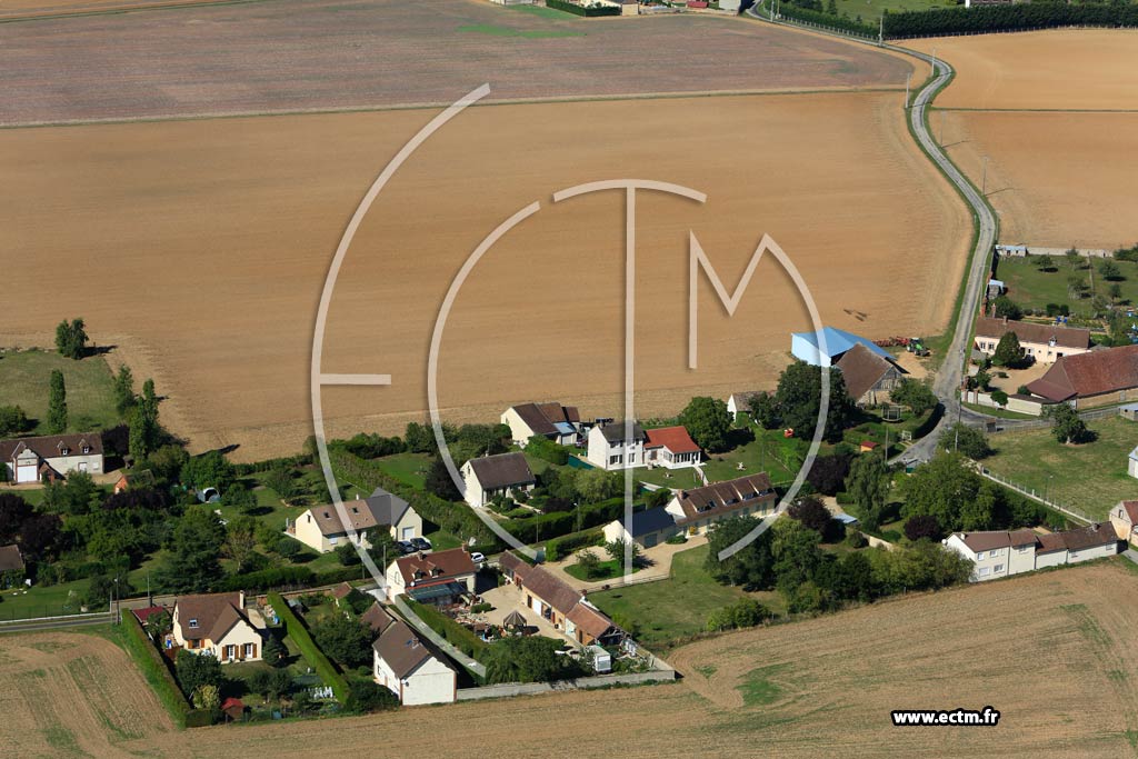 Photo arienne de La Madeleine-de-Nonancourt (La Maladrerie)