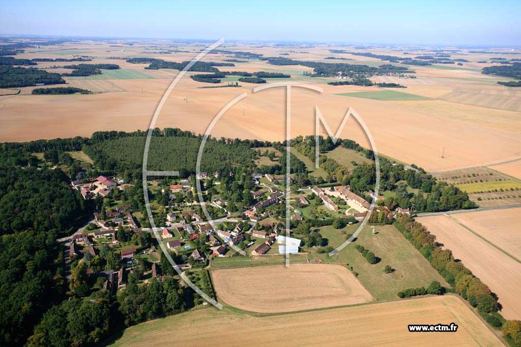 Photo arienne de La Madeleine-de-Nonancourt (Merville)