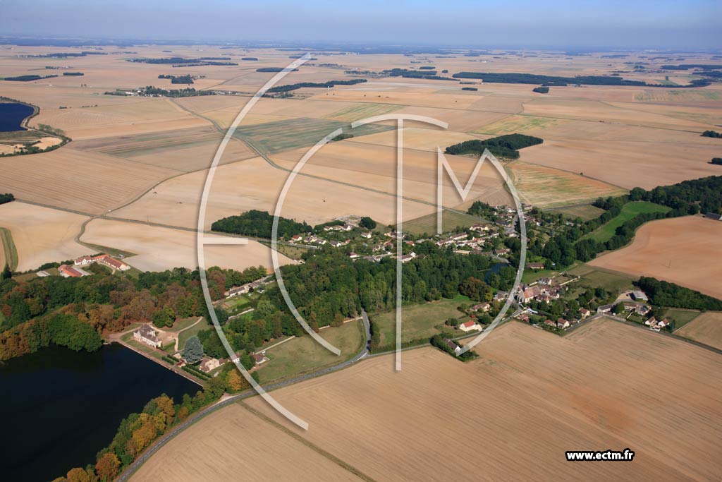 Photo arienne de Maillebois (Dampierre sur Blvy)
