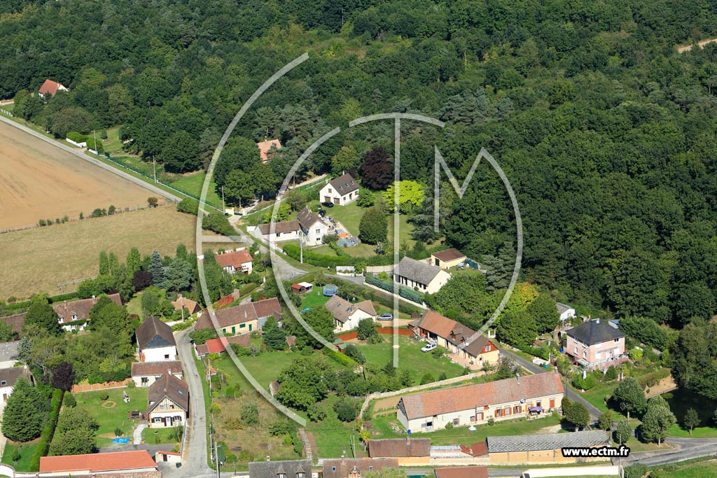 Photo arienne de Marcilly-sur-Eure (Motteux)