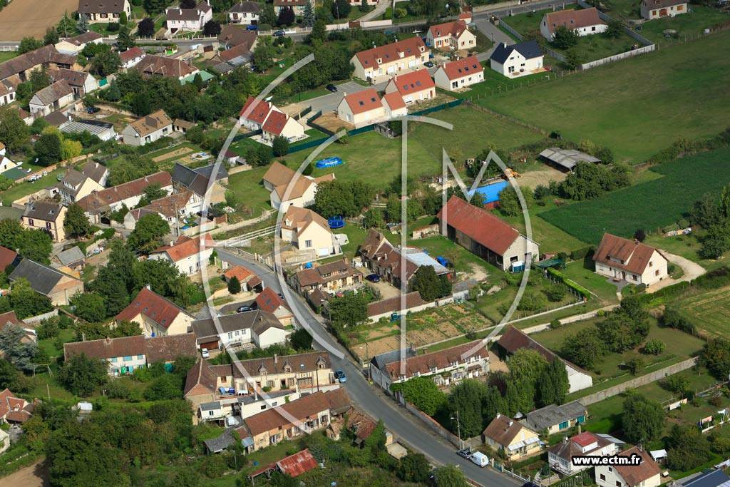 Photo arienne de Mzires-en-Drouais (Marsauceux)