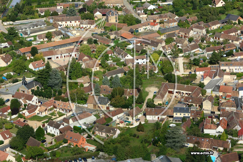 Photo arienne de Mzires-en-Drouais (Marsauceux)