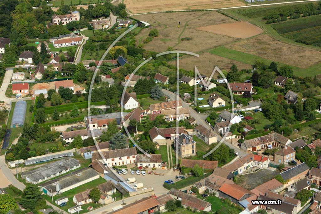 Photo arienne de Mzires-en-Drouais (Marsauceux)