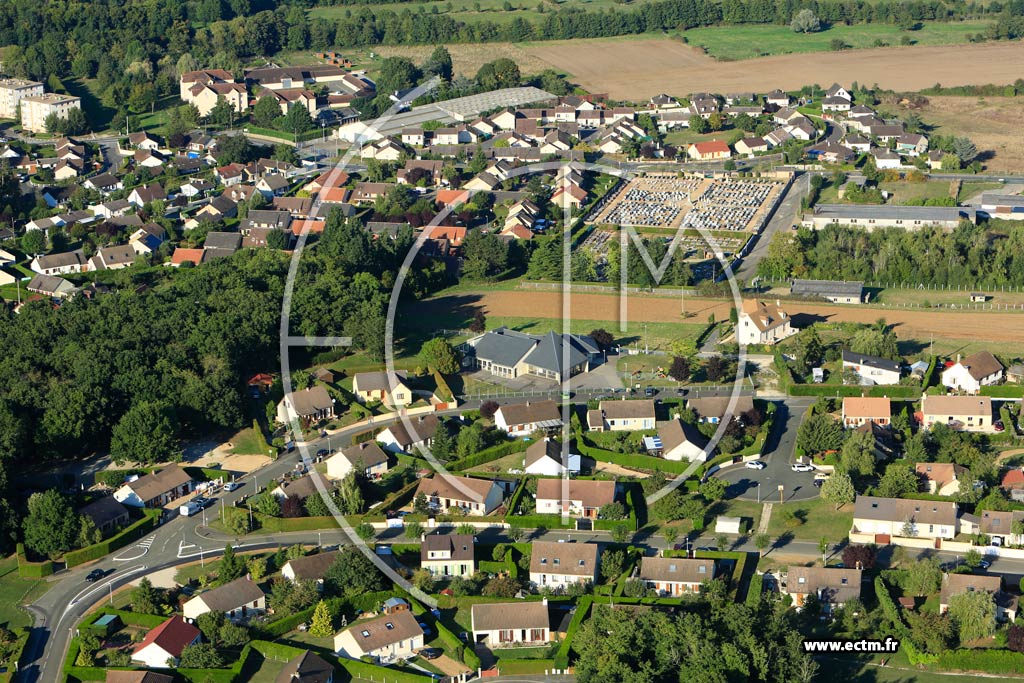 Photo arienne de Saint-Lubin-des-Joncherets