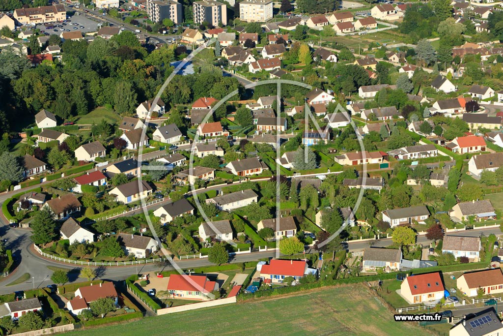 Photo arienne de Saint-Lubin-des-Joncherets