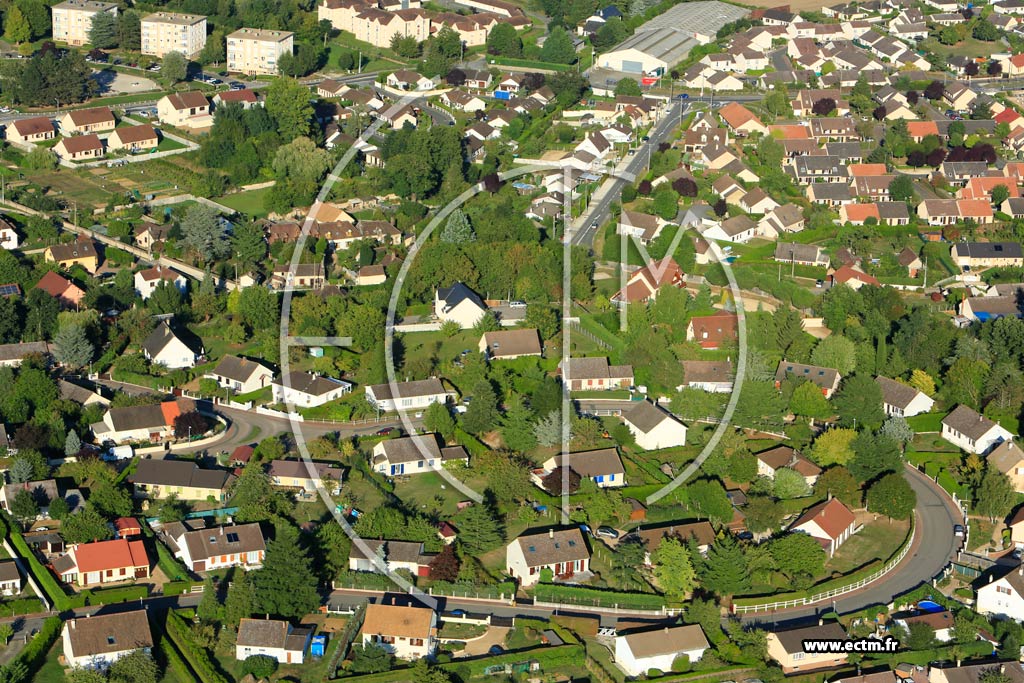 Photo arienne de Saint-Lubin-des-Joncherets
