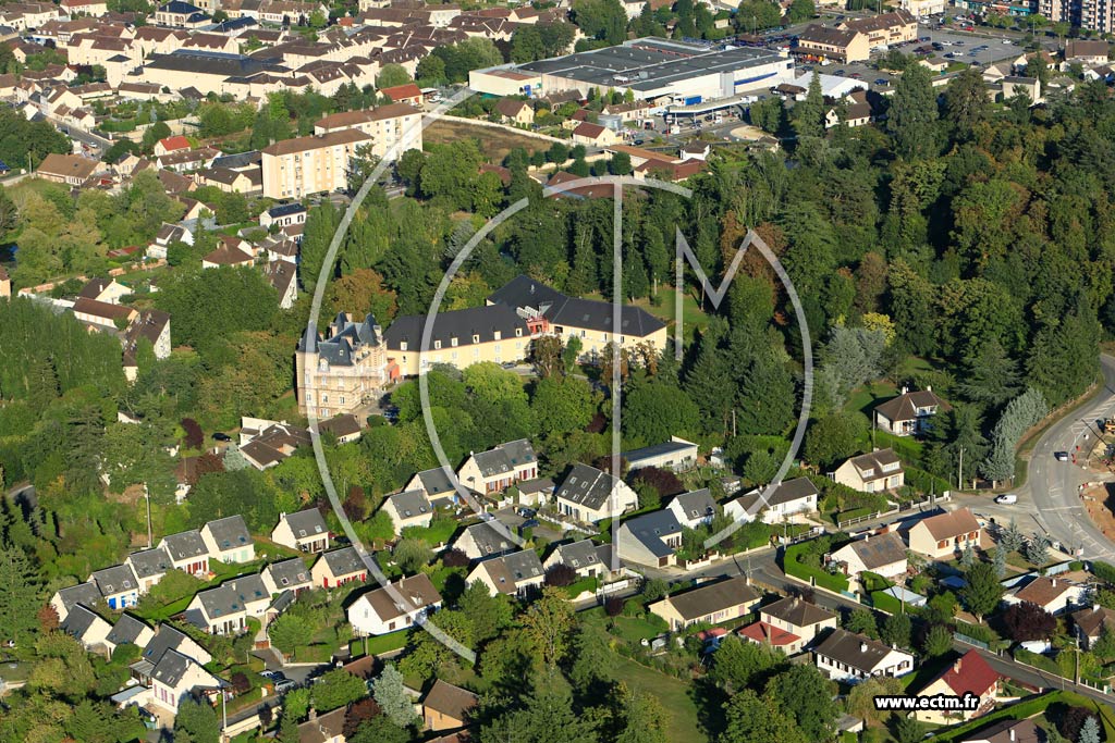 Photo arienne de Saint-Lubin-des-Joncherets
