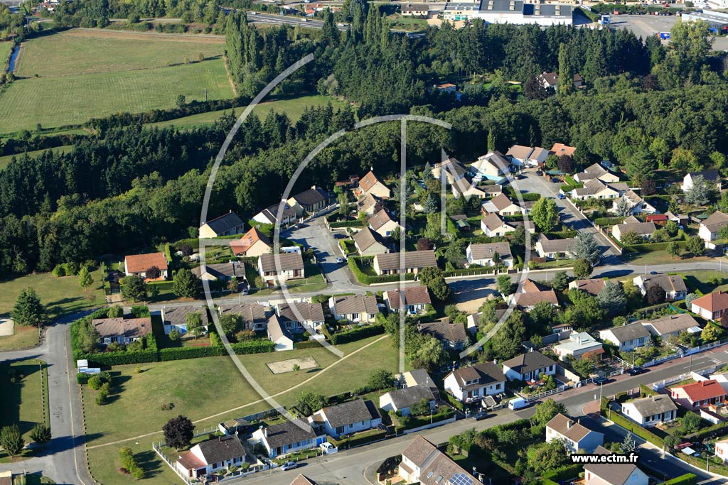 Photo arienne de Saint-Rmy-sur-Avre (Le Bois Paindeau)
