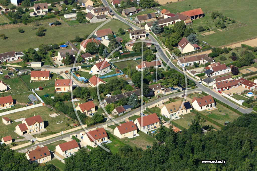 Photo arienne de Saulnires (Les Bretonnires)
