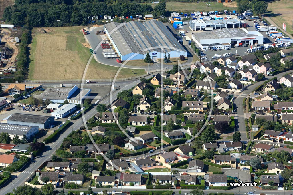Photo arienne de Vernouillet (Croix Giboreau)